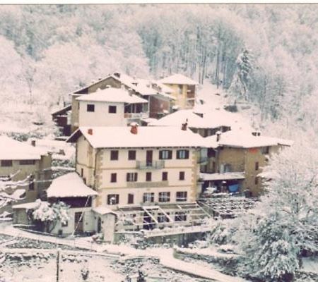 Delzanno Hotel Варало Екстериор снимка